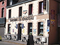 La Taverne Du Chateau inside