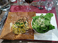 La Crous'ty Crepe food