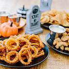 Zaxby's Chicken Fingers Buffalo Wings food