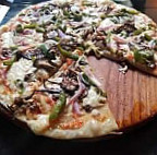 Mundo Pizza food