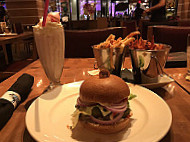 Holsteins Shakes And Buns Las Vegas food