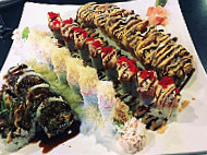 Oishi Sushi food