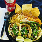 Tacos Co food