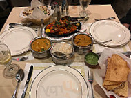 Guru Palace food