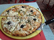 Pizzeria Costumbres Argentinas food