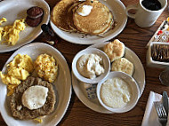 Cracker Barrel Old Country Store inside