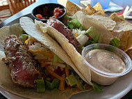 Ichabod's Dockside Grill food