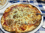 Pizzeria Llevant food