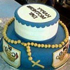 Keka's Cakes food