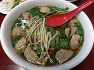 Pho Hang Vietnamese outside