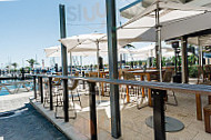 Salty Oyster Dockside Grill outside