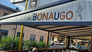 Bonaugo outside