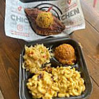 Chicken's Kitchen inside