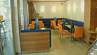 Eiscafe Alpago inside