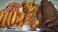 Smokin Pig Bbq food