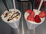 Eadies-larenzo's Italian Pizza Ice Cream food