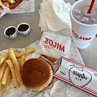 Milo's Hamburgers food