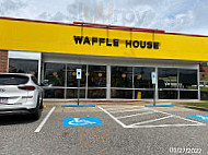 Waffle House outside