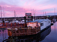 Crabby Bob's Seafood outside