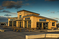 Harbour Hub Cafe outside