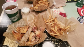 Wingstop food