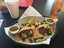 Taqueria Olvera food