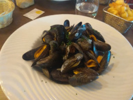 La Taverne Table De Caractère Chasseneuil Du Poitou food