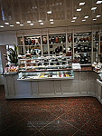 Pasticceria Venezia outside