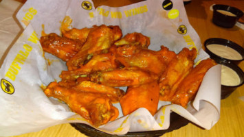 Buffalo Wild Wings food