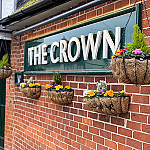 The Crown Pub, Chalgrove outside