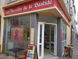 Les Saveurs De La Bastide inside