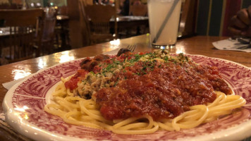 The Old Spaghetti Factory food