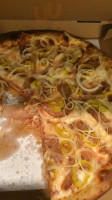 Vennari's Pizza food