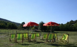 Auberge Du Moulin De La Roussette outside