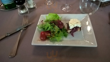 Le Clos Du Cher food