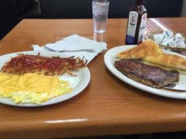 Perry Corners Diner food