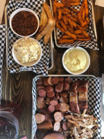 Cacy's Bbq food