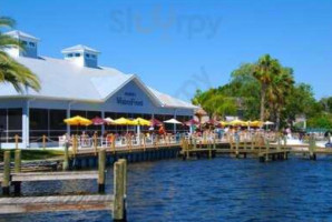 Seagrass Waterfront outside