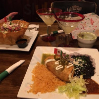 El Mexicano food