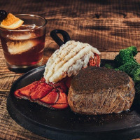 Longhorn Steakhouse food