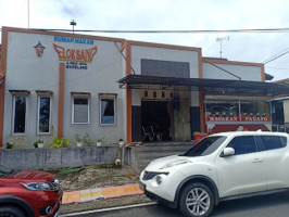 Rumah Makan Elok Saiyo outside