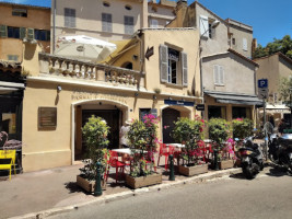 Pearl Beach Saint-tropez food