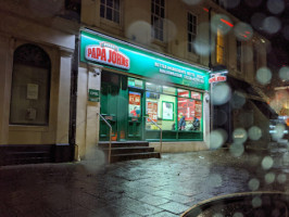 Papa John's Pizza outside