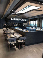 Au Bercail inside