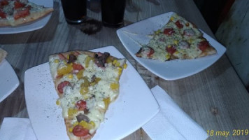 La Pizzeria de Jose food