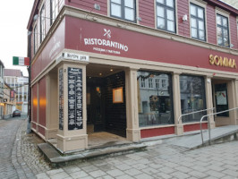 Ristorantino outside