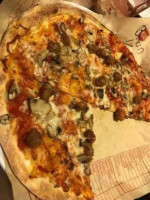 Mod Pizza food