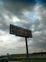 Plaza Mexico outside