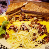 Black Bear Diner Owasso food