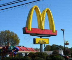 Mcdonald's outside